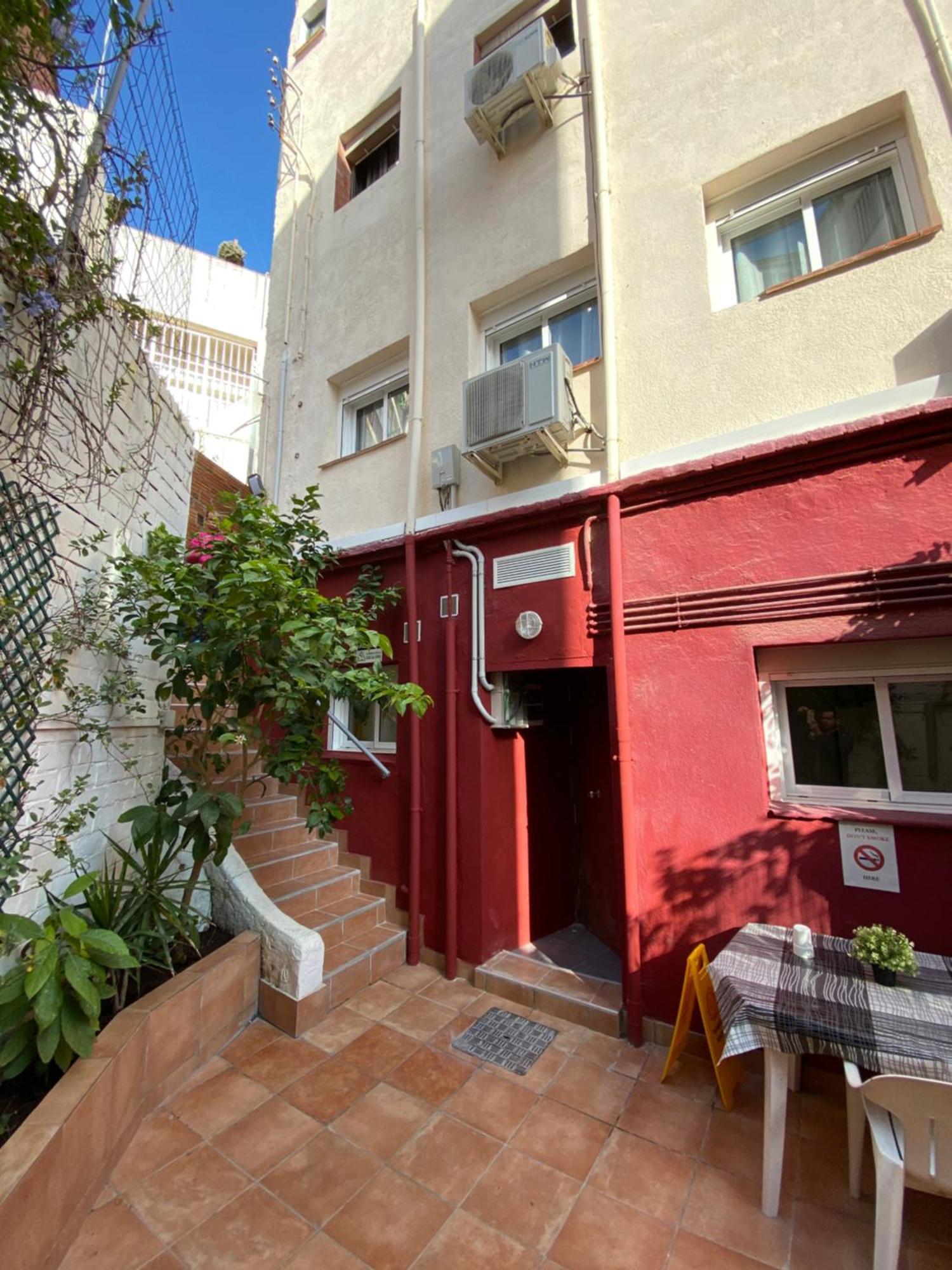 Cozy Suite Apartment, Wifi! Santa Coloma de Gramanet Екстериор снимка