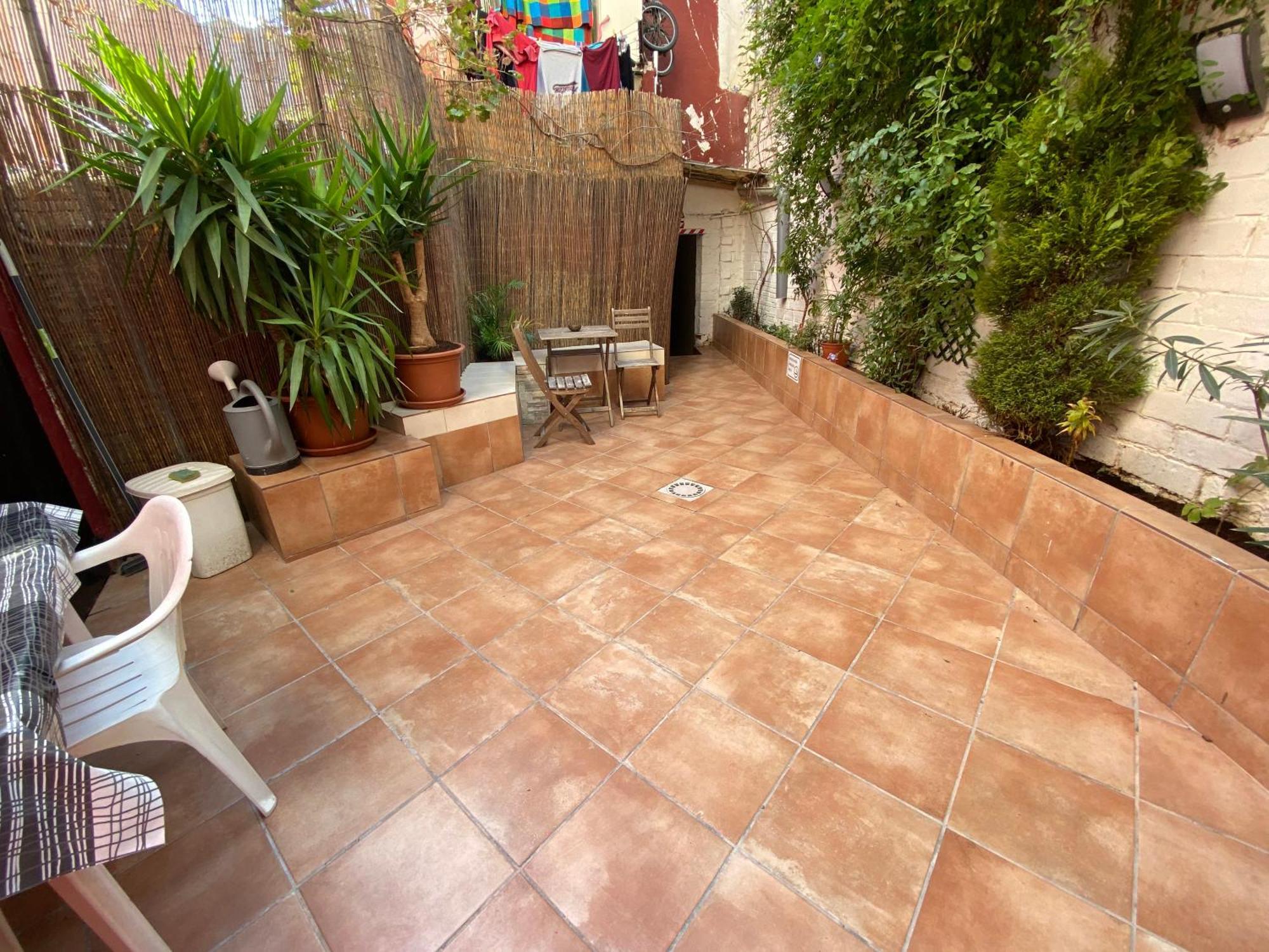 Cozy Suite Apartment, Wifi! Santa Coloma de Gramanet Екстериор снимка